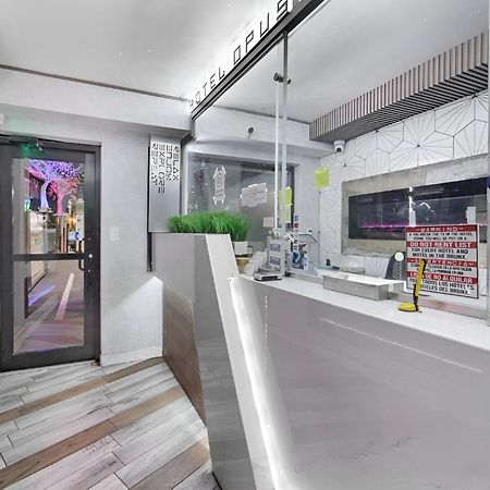 Hotel Opus Bronx Near Bay Plaza Mall New York Exterior foto